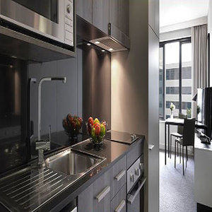 Aparthotel Adina Airport 4*