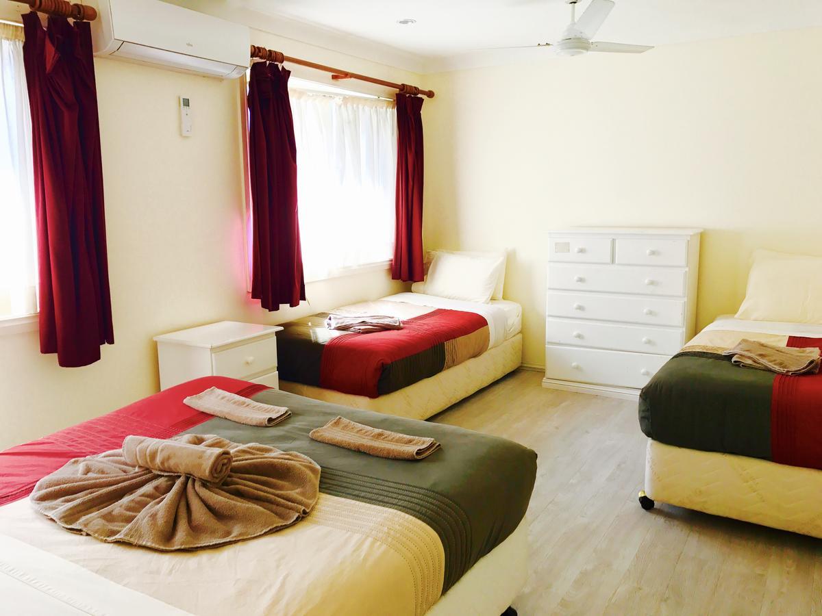 Manly Boutique 3*
