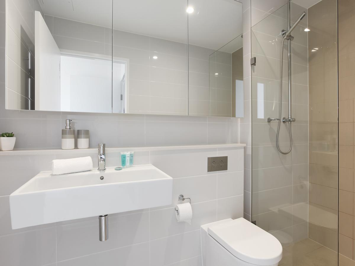 As The Sun Sets - Modern And Spacious 2br Zetland Facing The Setting Sun Apartment Sydney