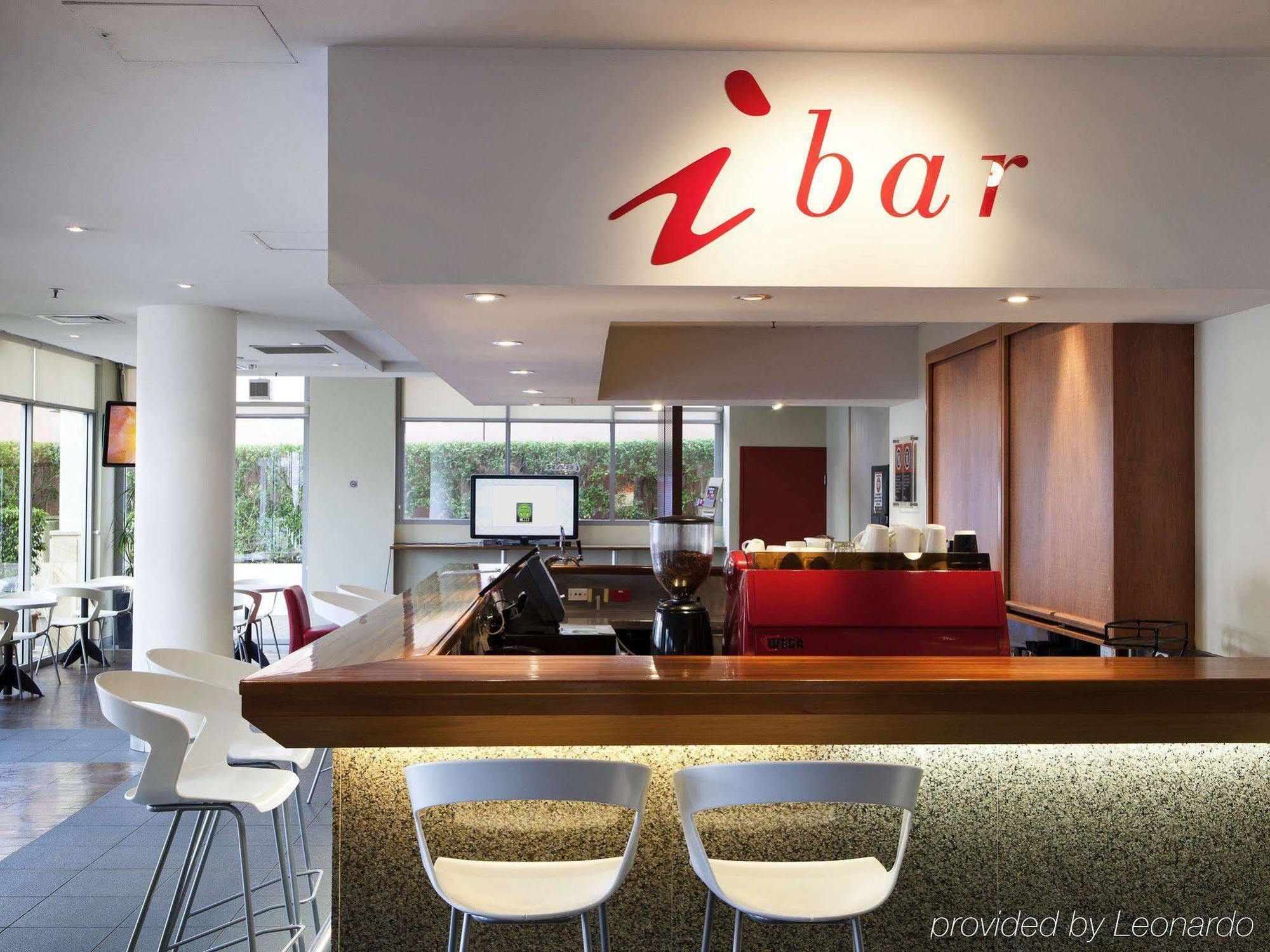 Hotel Ibis Darling Harbour 3*