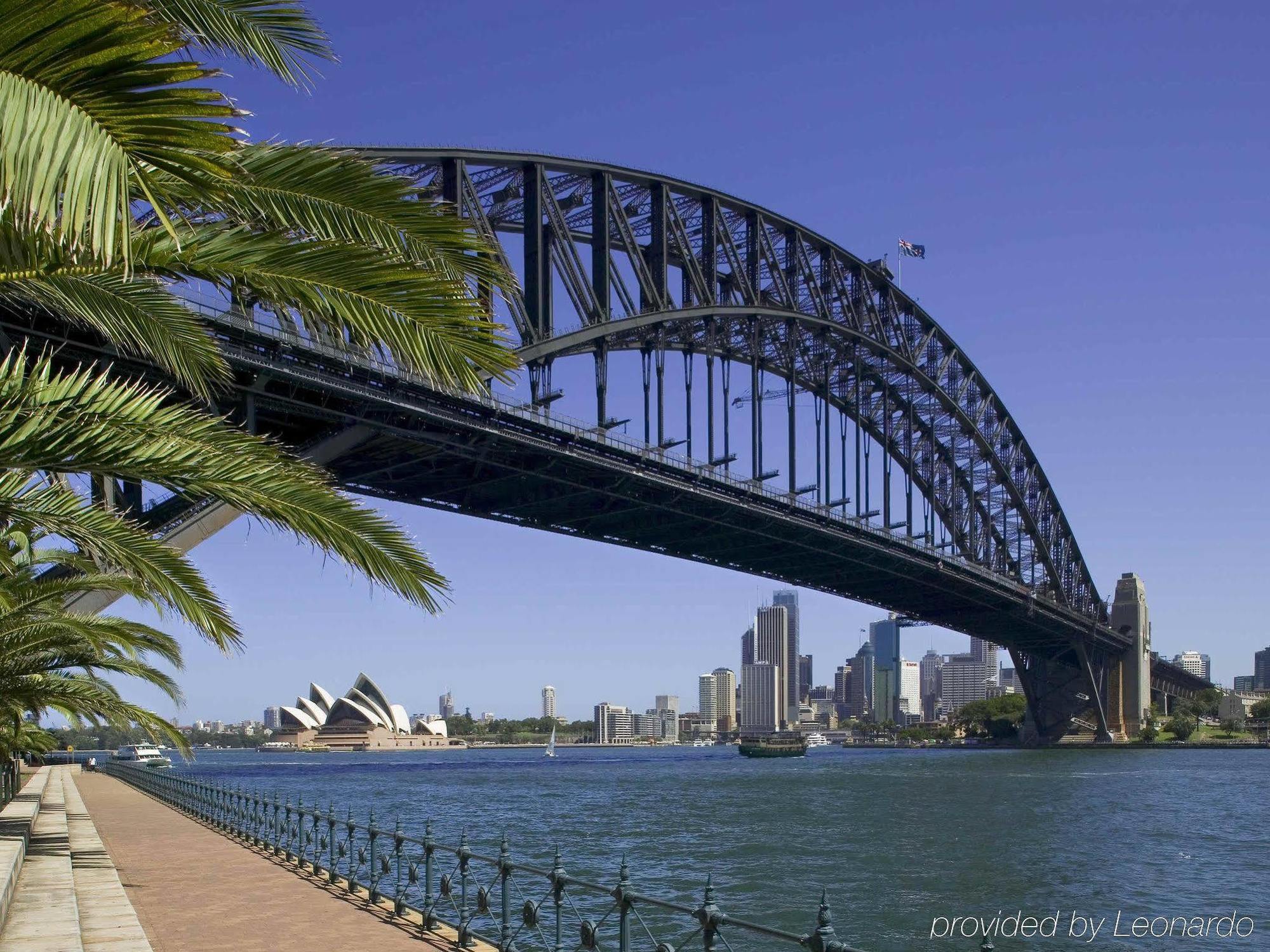 Ibis Darling Harbour Hotel 3*