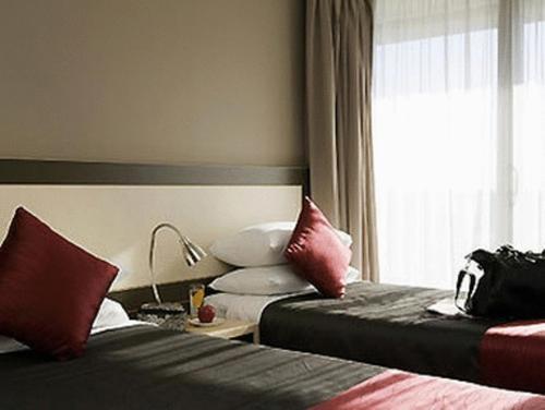 Darling Harbour Getaway 4*
