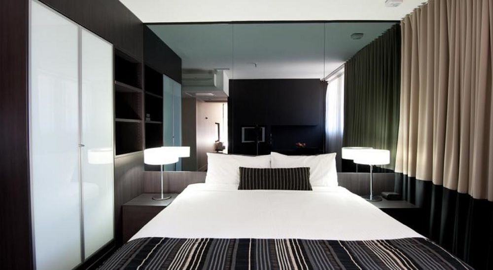Hotel Park Regis Centre 3*