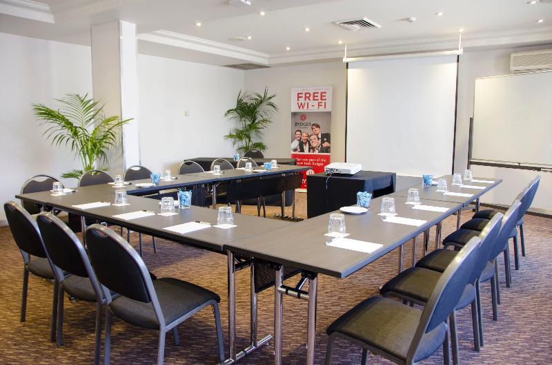 Rydges Camperdown