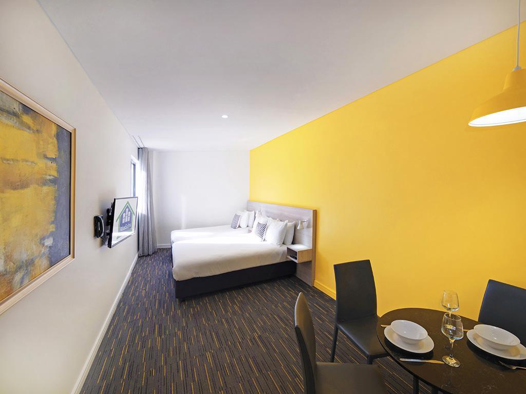 Hotel Value Square 3*