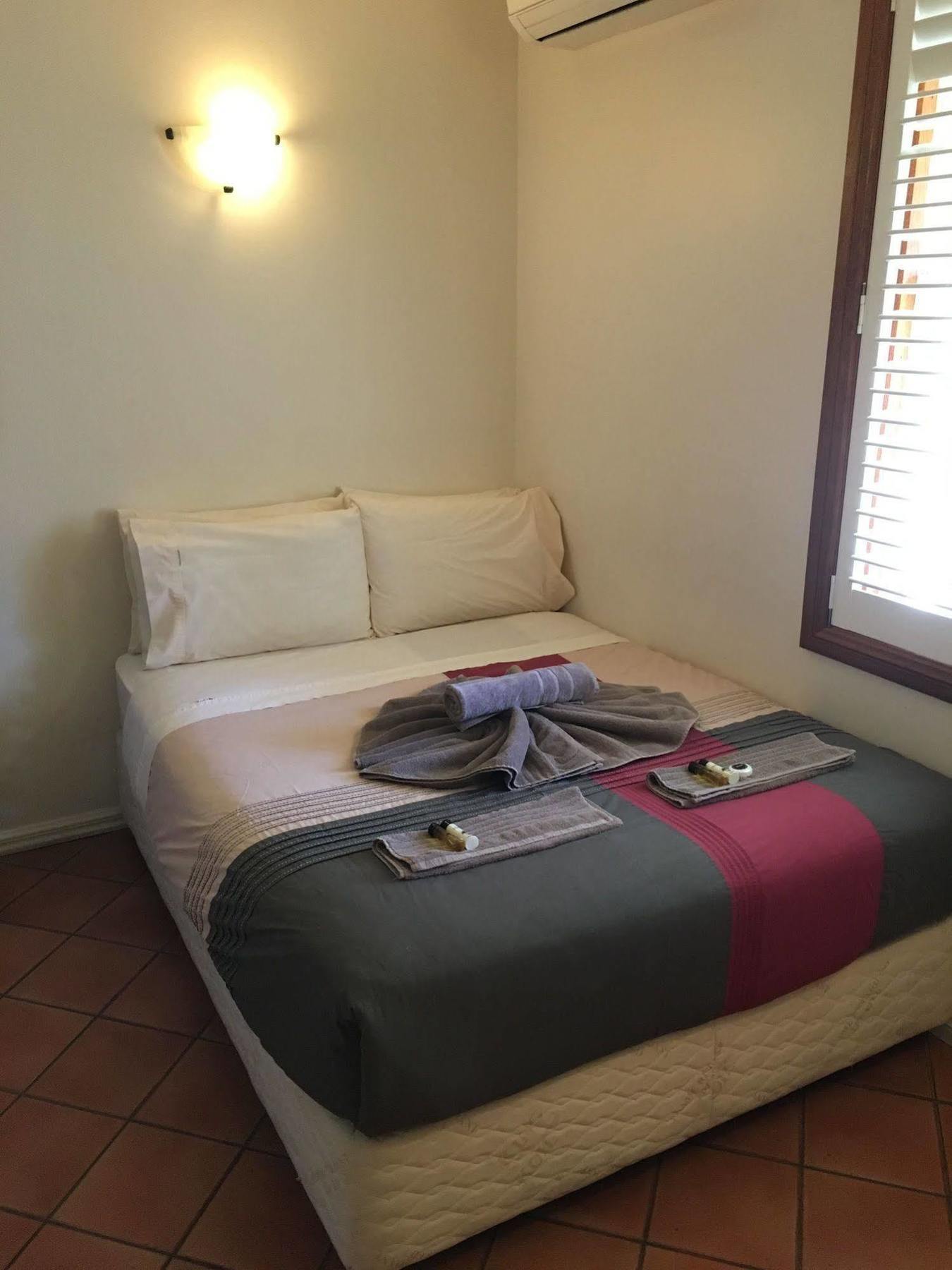 Manly Boutique Hotel 3*