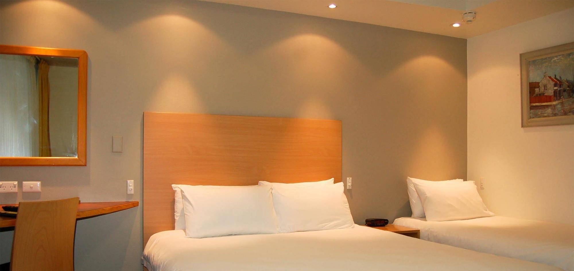 Oxford House 4*