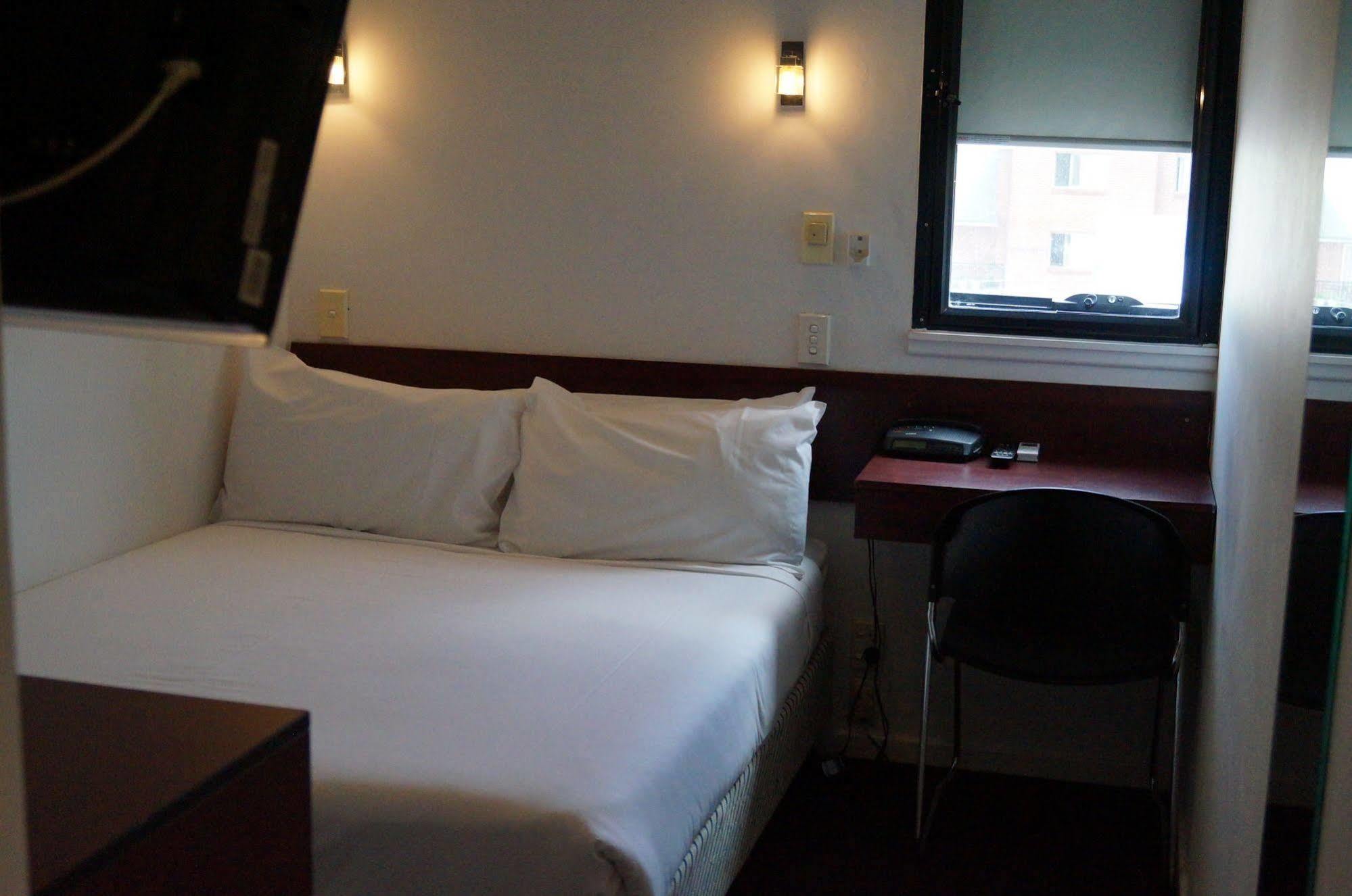 Hacienda Hotel Sydney