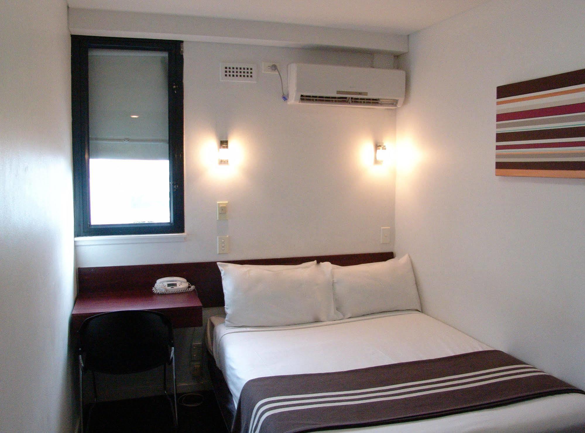 Hotel Hacienda Sydney