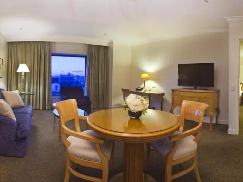 Stamford Plaza Airport & Conference Centre Hotel