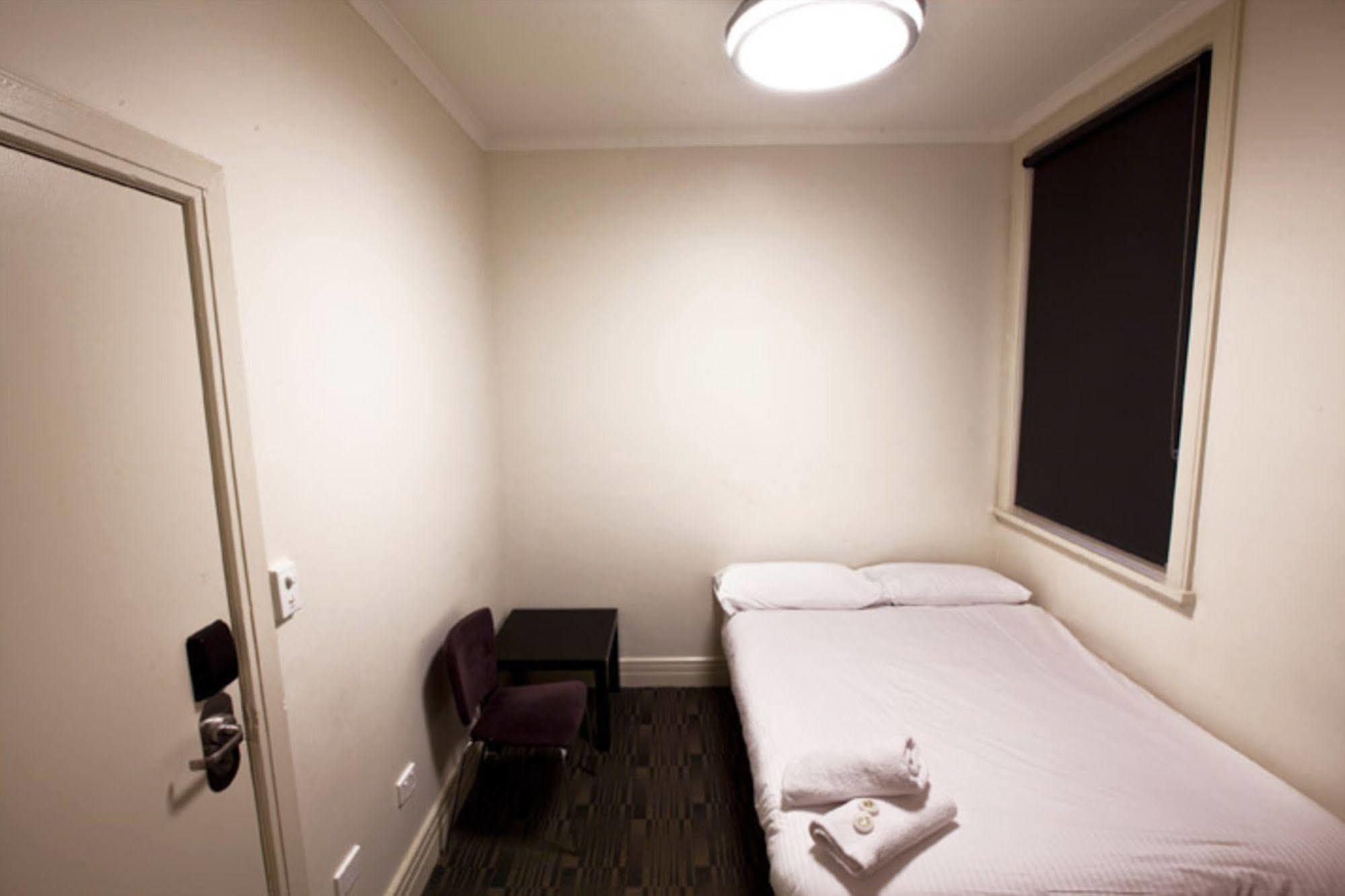 Hotel Criterion 3*