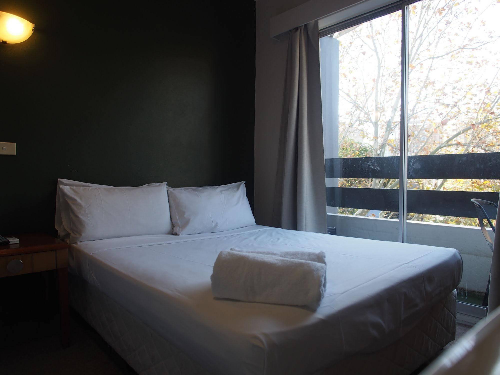 Crown Motel Sydney