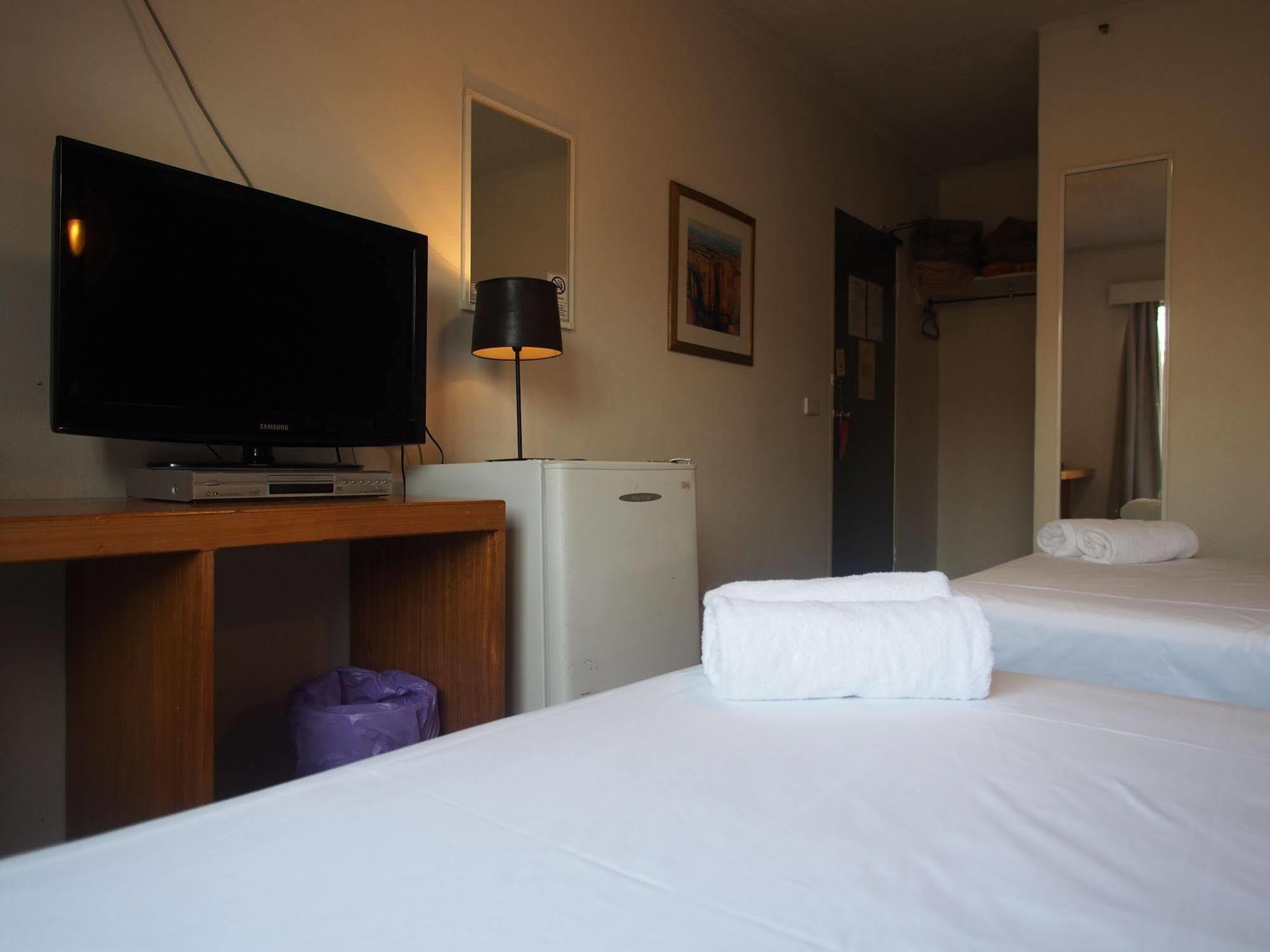 Crown Motel Sydney