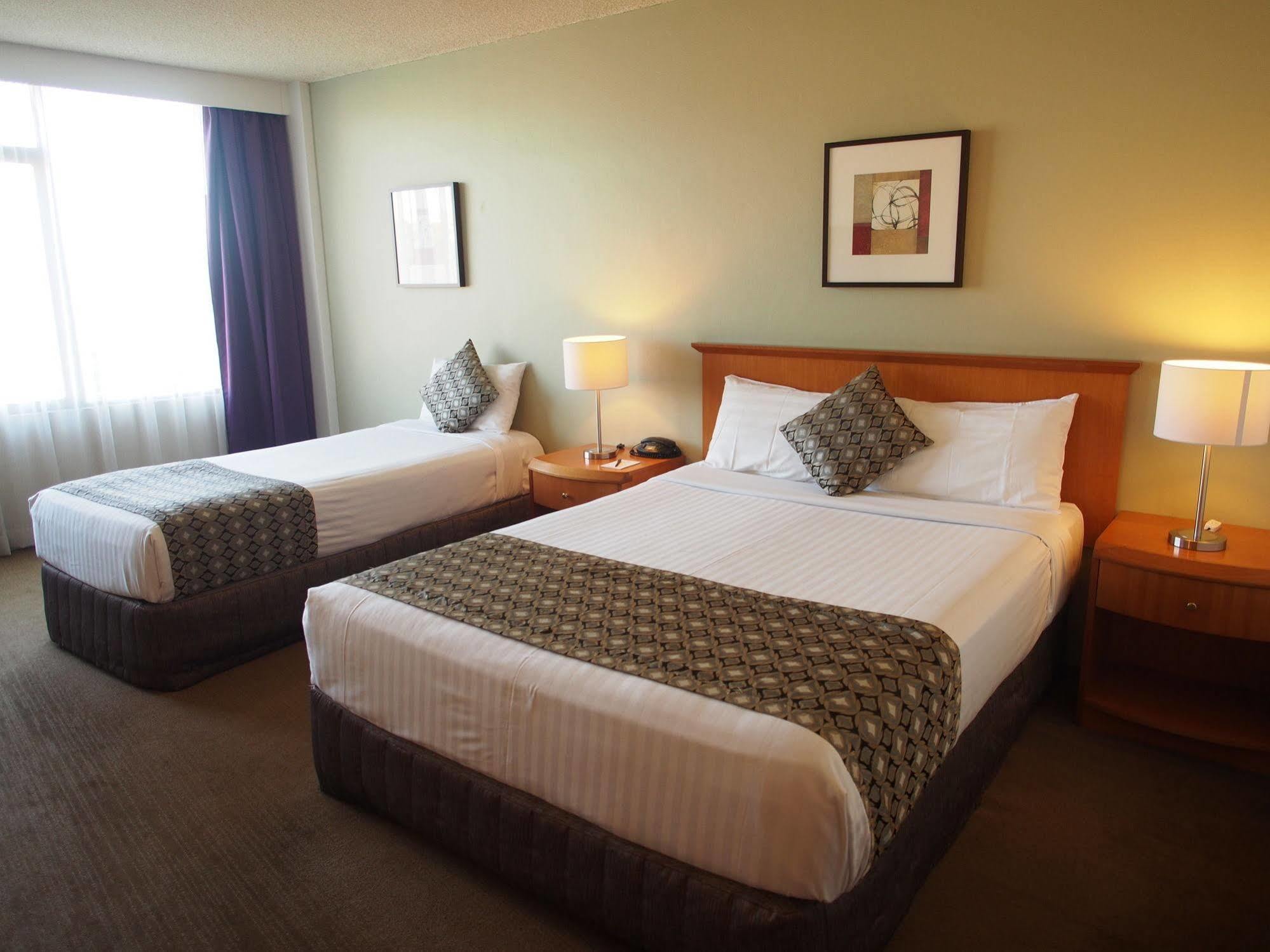 Hotel Rydges Camperdown 4*
