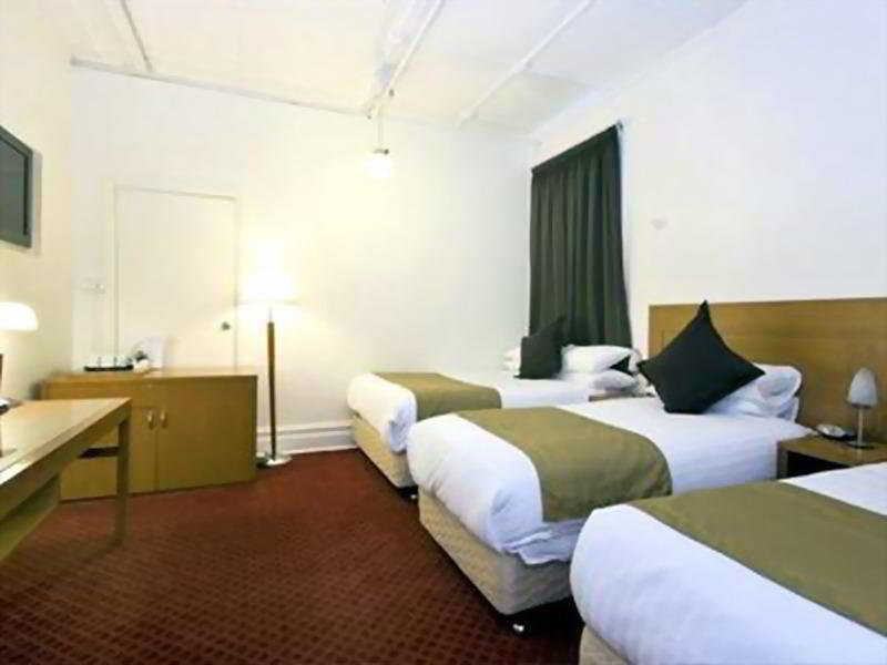 Harry, Ascend Collection Hotel