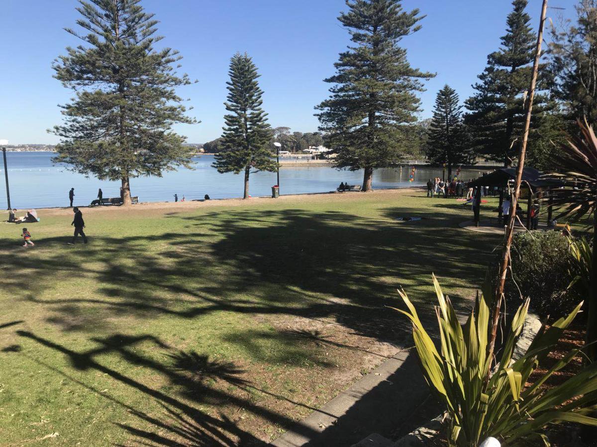 3 Bedrooms Near Airport Holiday home