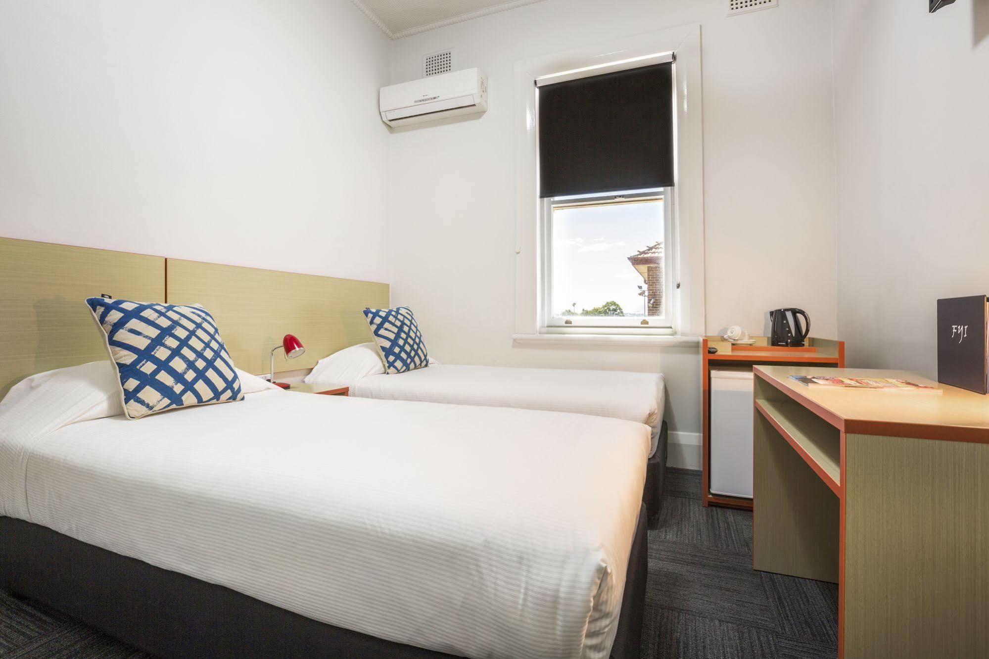 Melton Auburn Hotel 2*