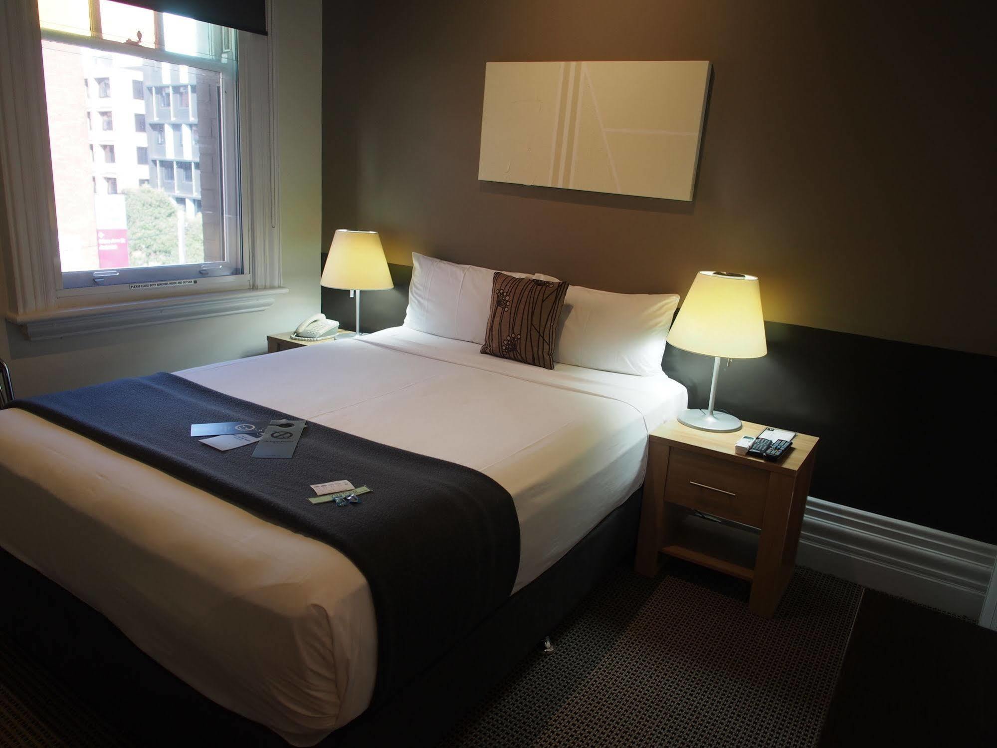 Vulcan 4* Sydney