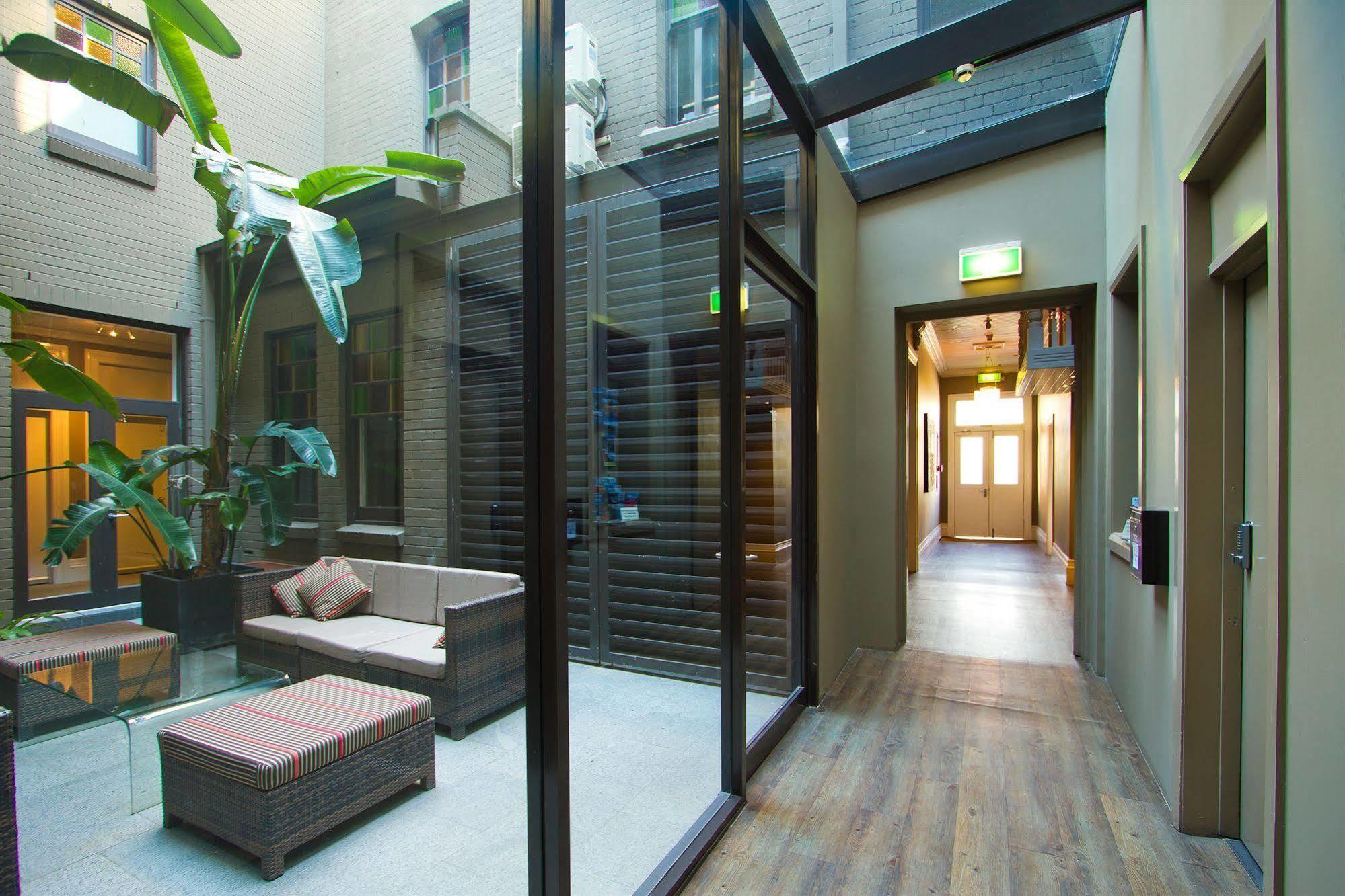 Vulcan Hotel Sydney