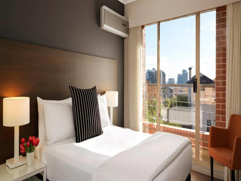 Adina Surry Hills 4*