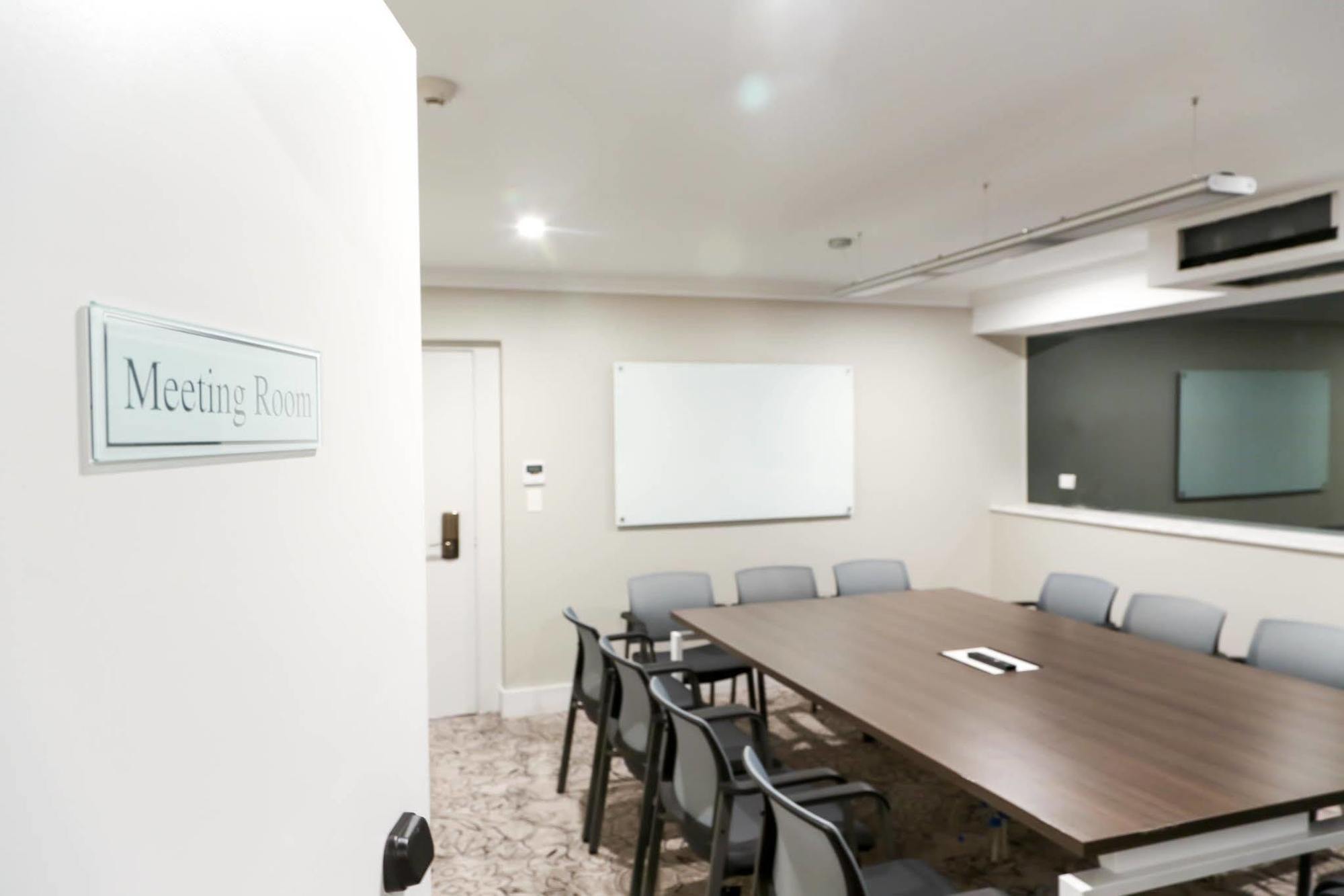 Hotel The Lurline Randwick