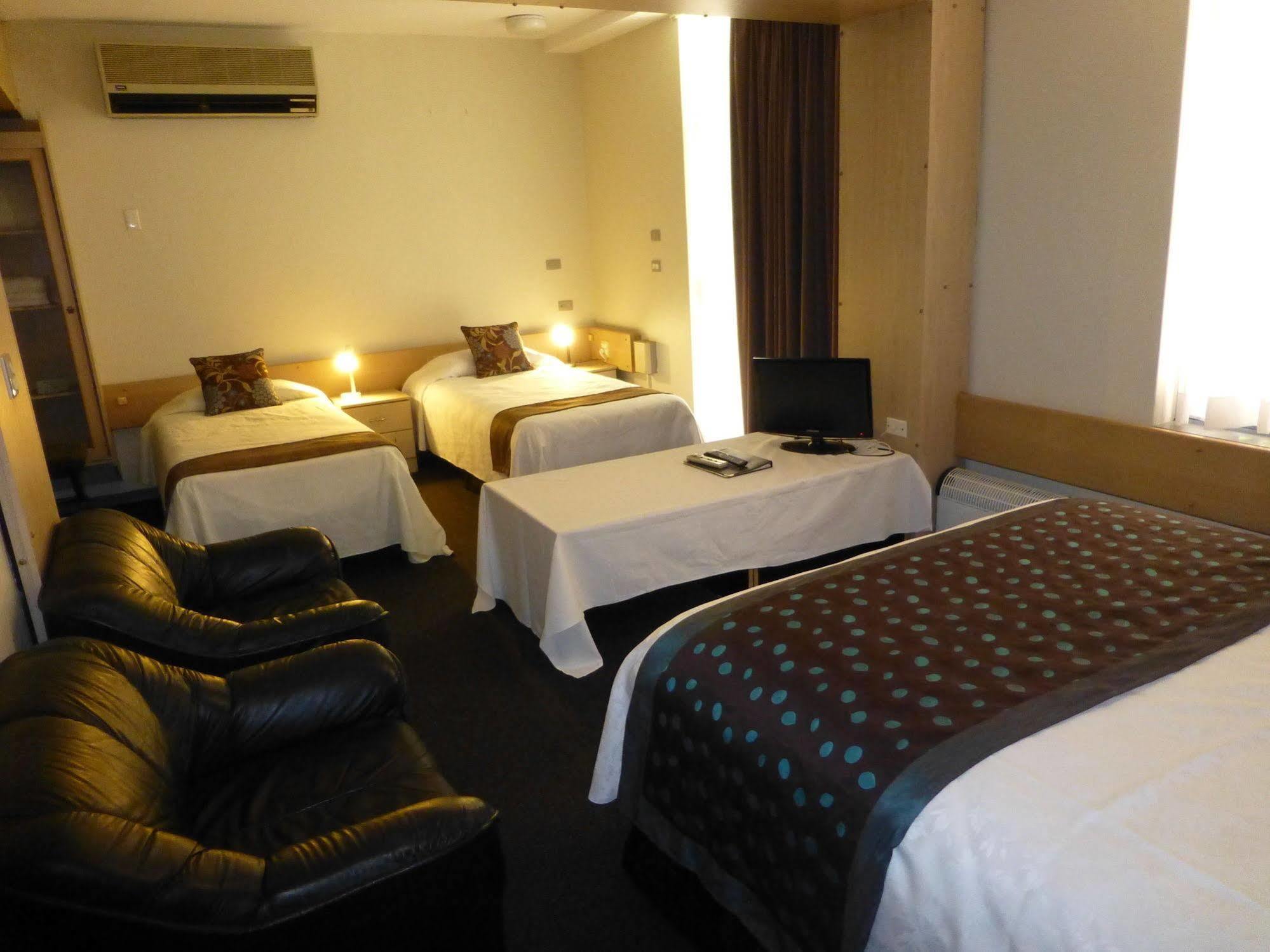 Hotel Mariners Court 3*