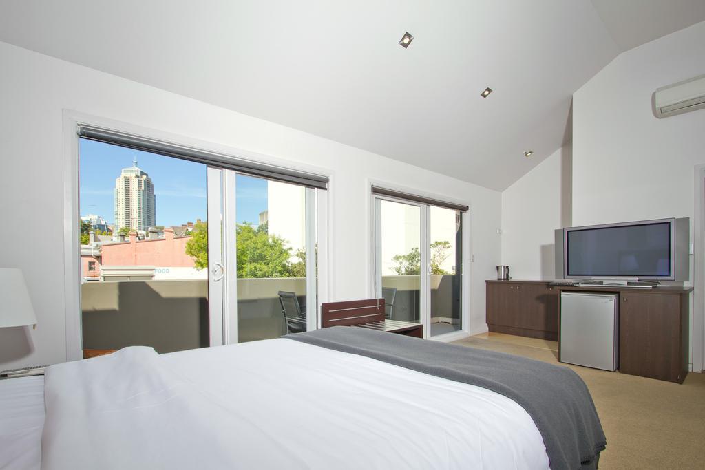 Vulcan Hotel 4*