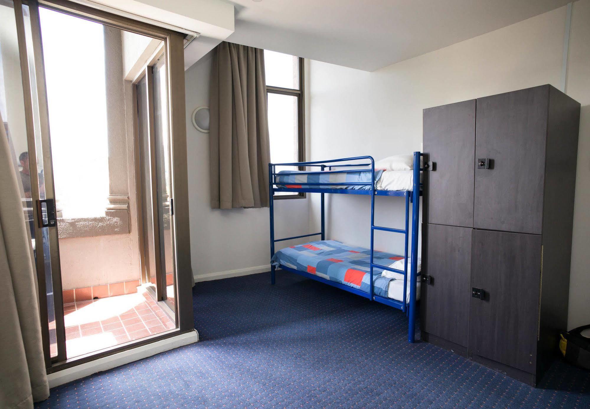 Hostel Yha *
