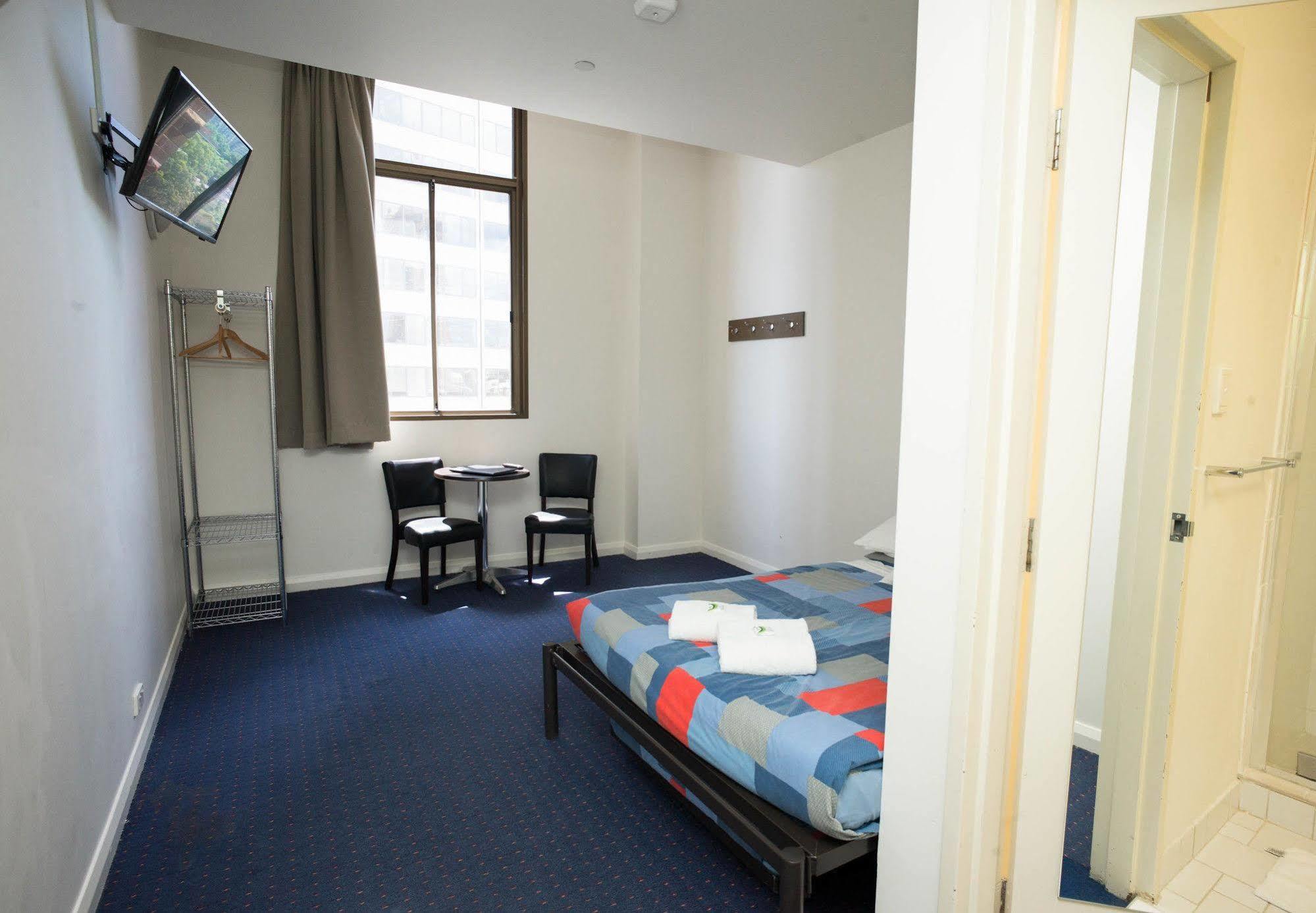Hostel Yha