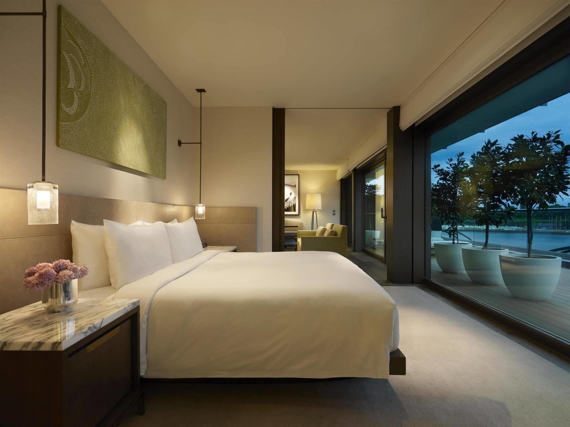 Park Hyatt Hotel 5*