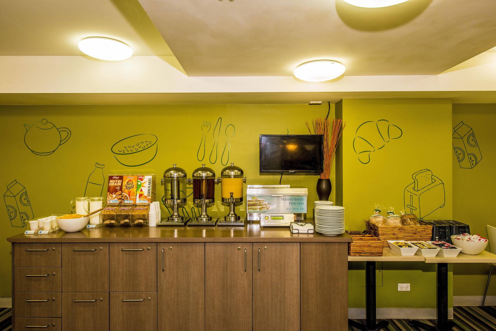 Ibis Budget Airport Hotel Sydney