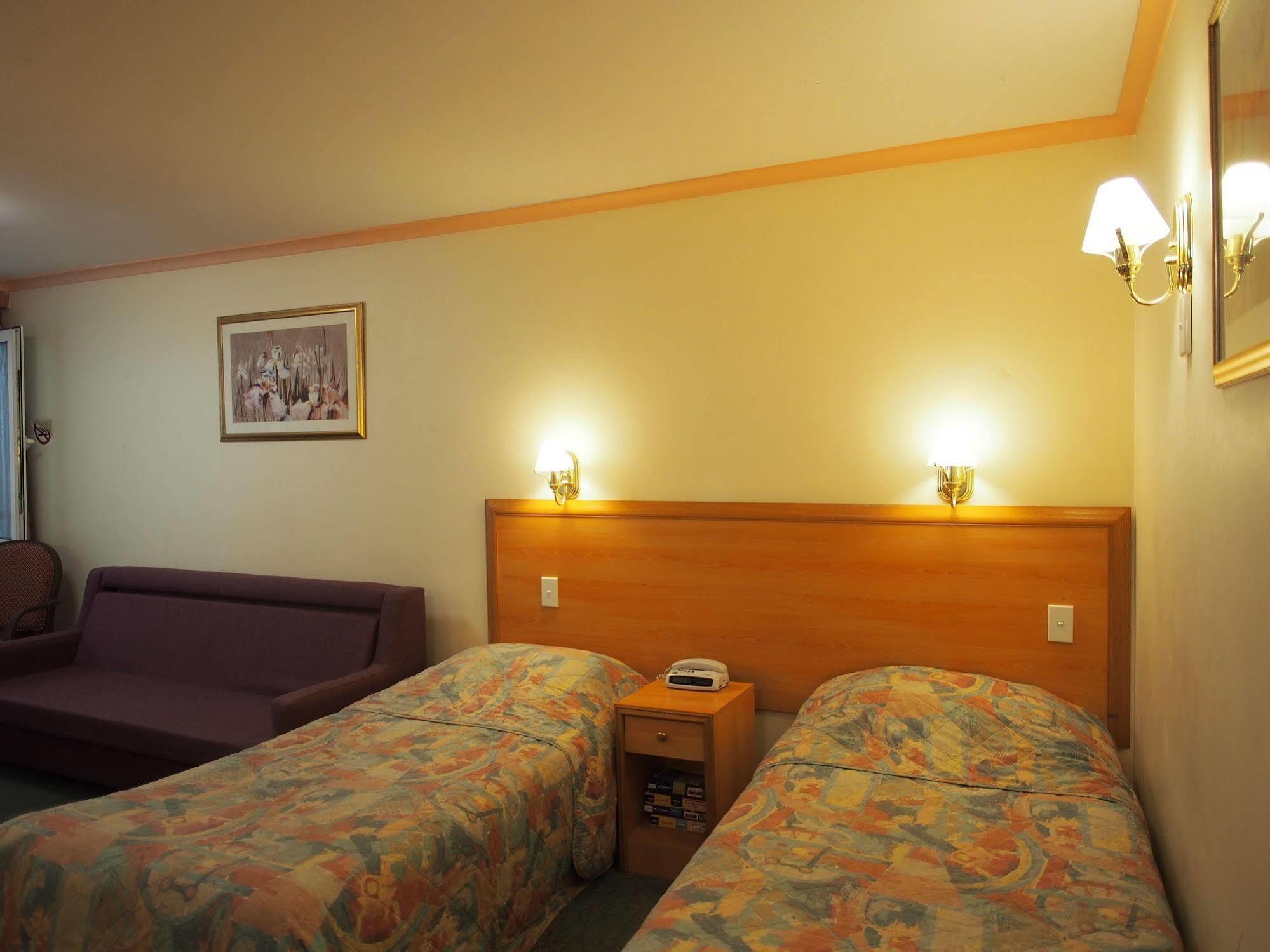 Edgecliff 3* Sydney