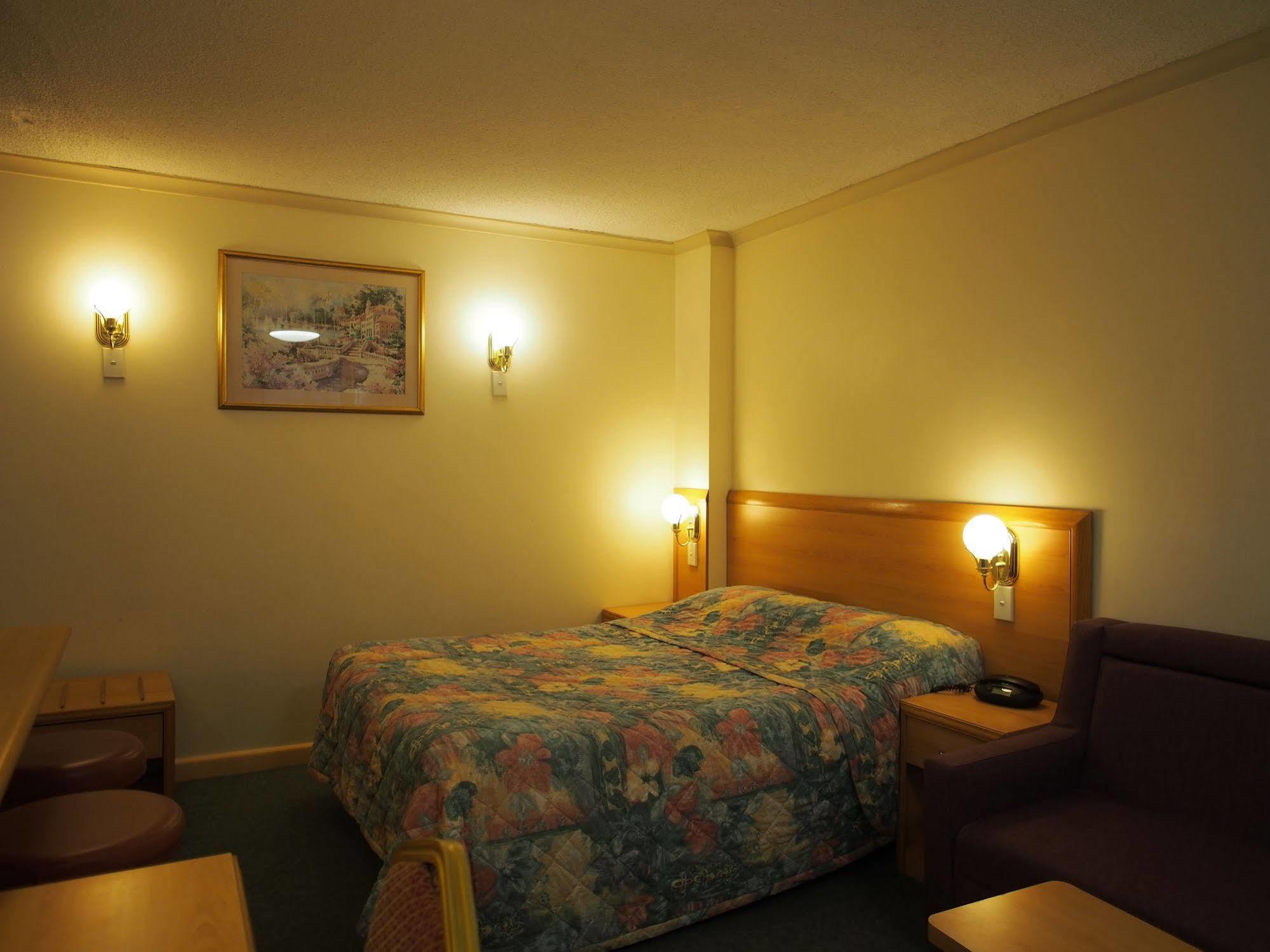 Edgecliff 3* Sydney