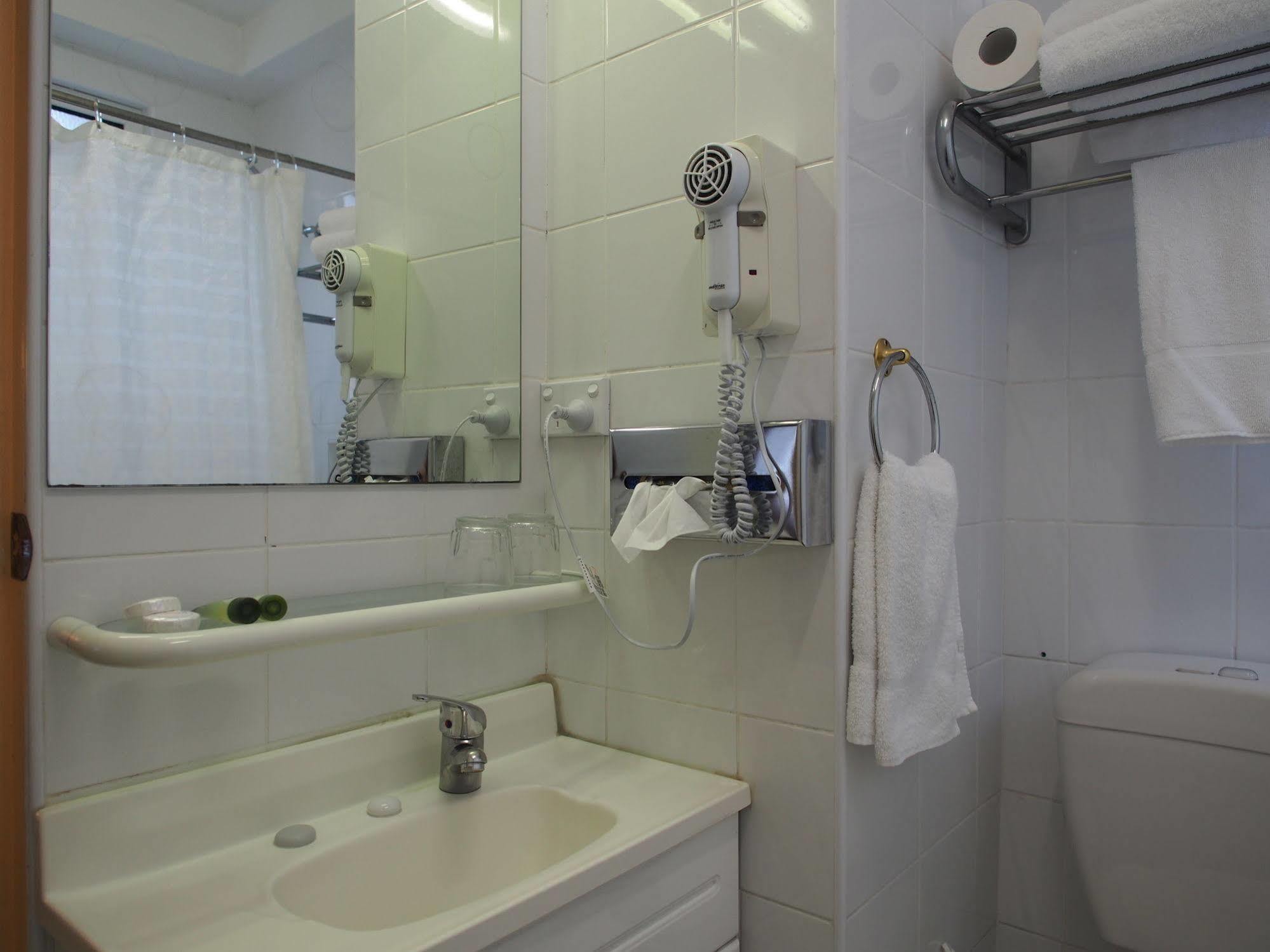 Edgecliff 3* Sydney