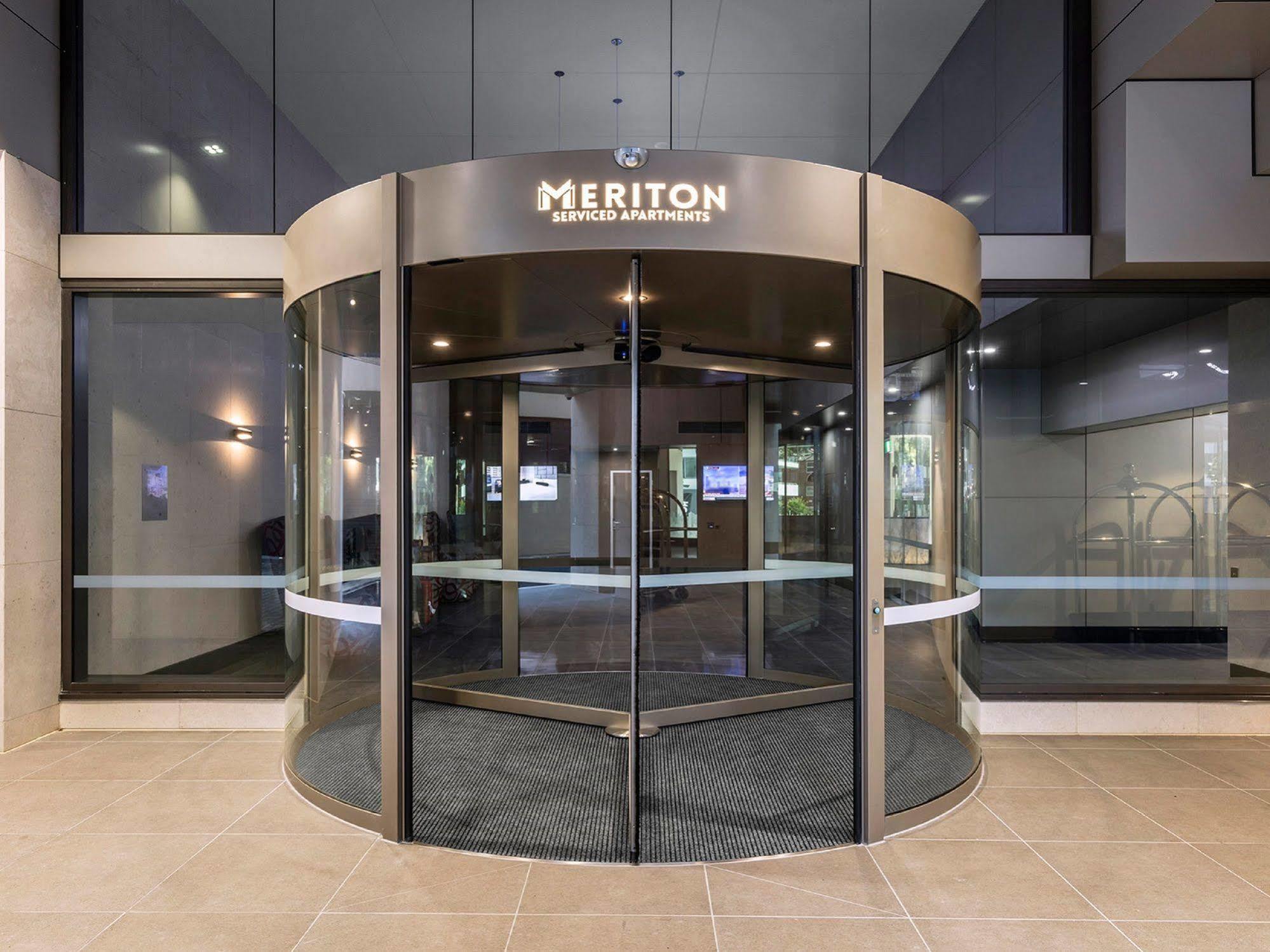 Meriton Chatswood Hotel
