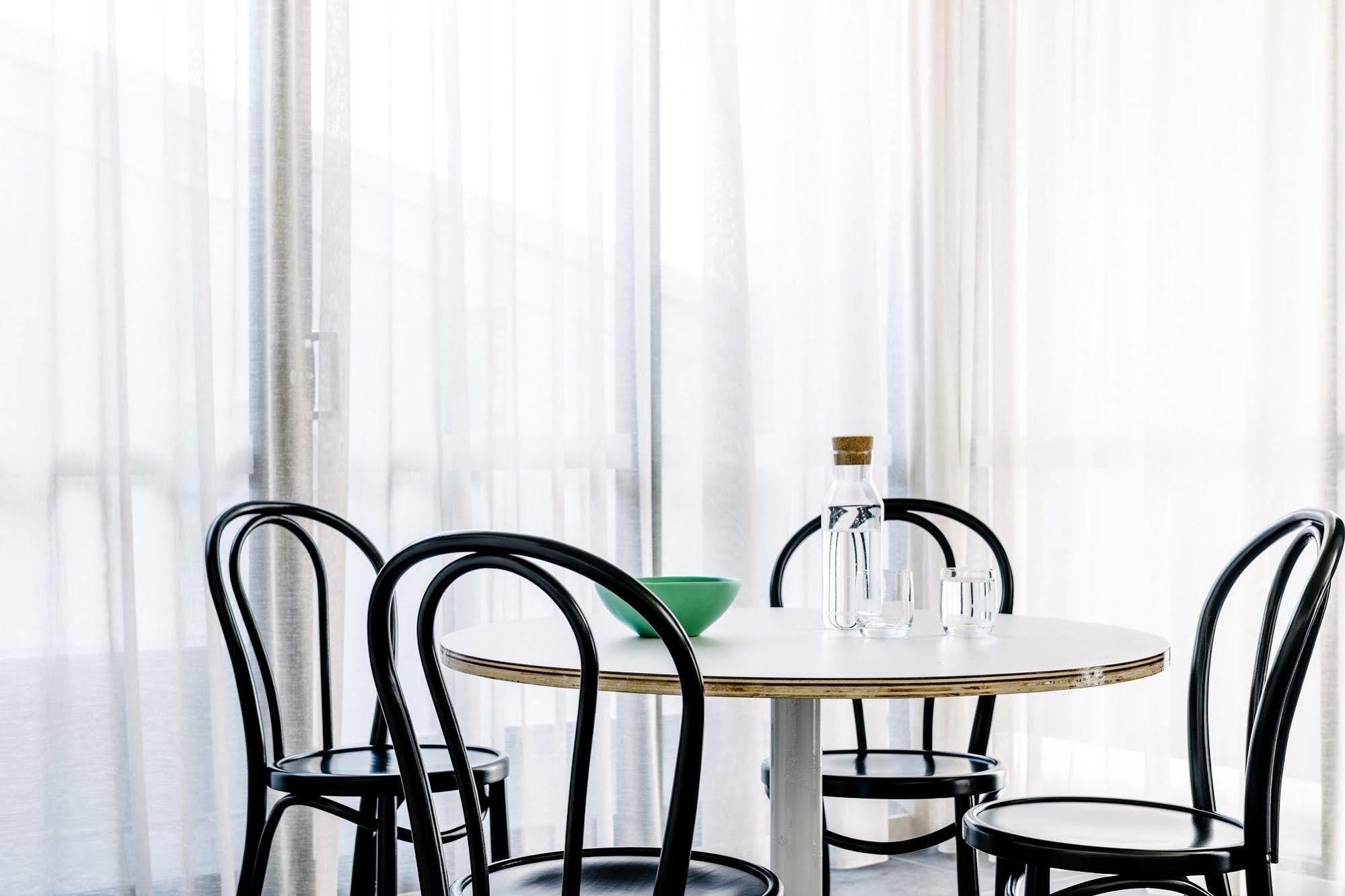 Aparthotel Veriu Broadway 4*