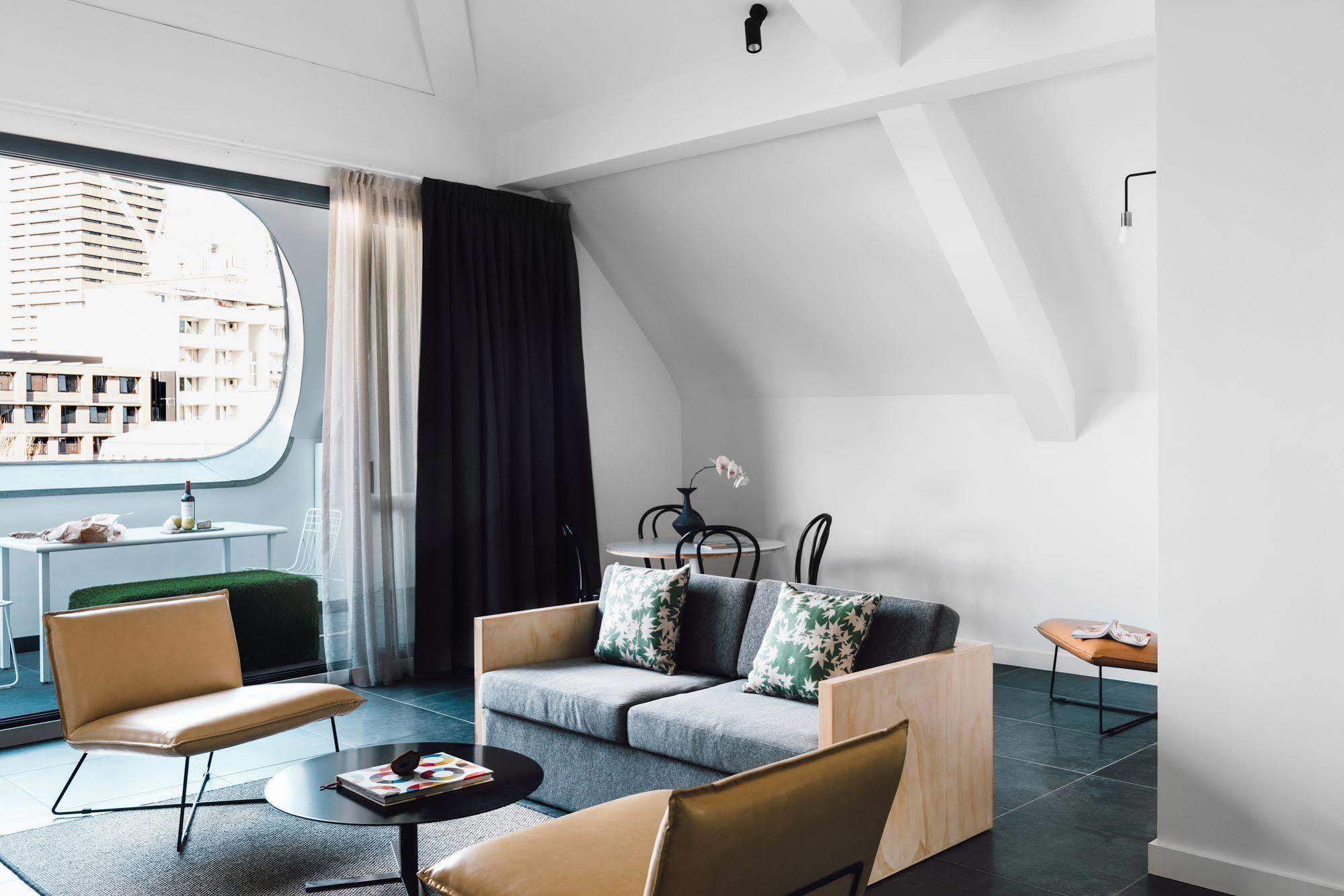 Veriu Broadway Aparthotel Sydney