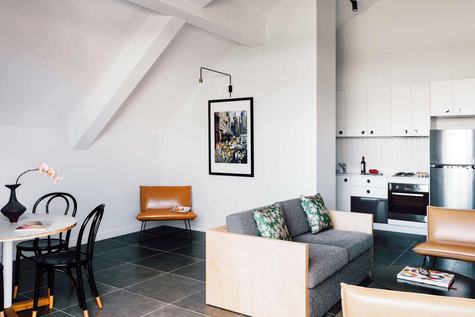 Veriu Broadway Aparthotel 4*