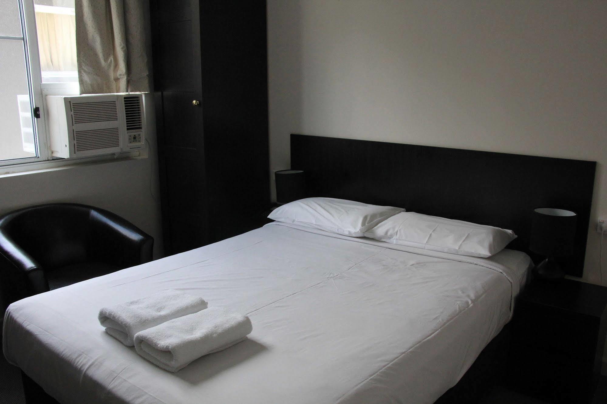 St Leonards 3* Sydney