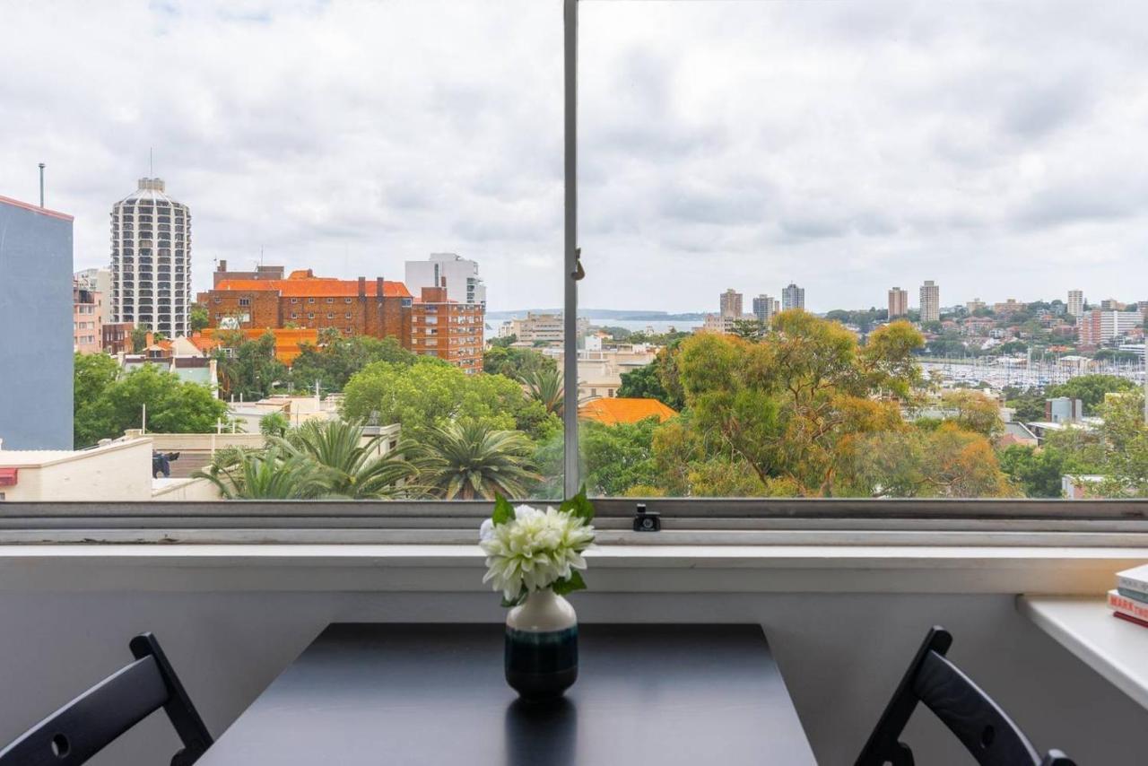 Studio With Stunning Views & Free Parking