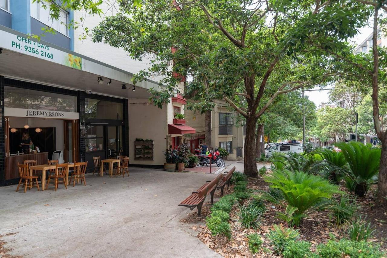 Apartment Studio With Stunning Views & Free Parking