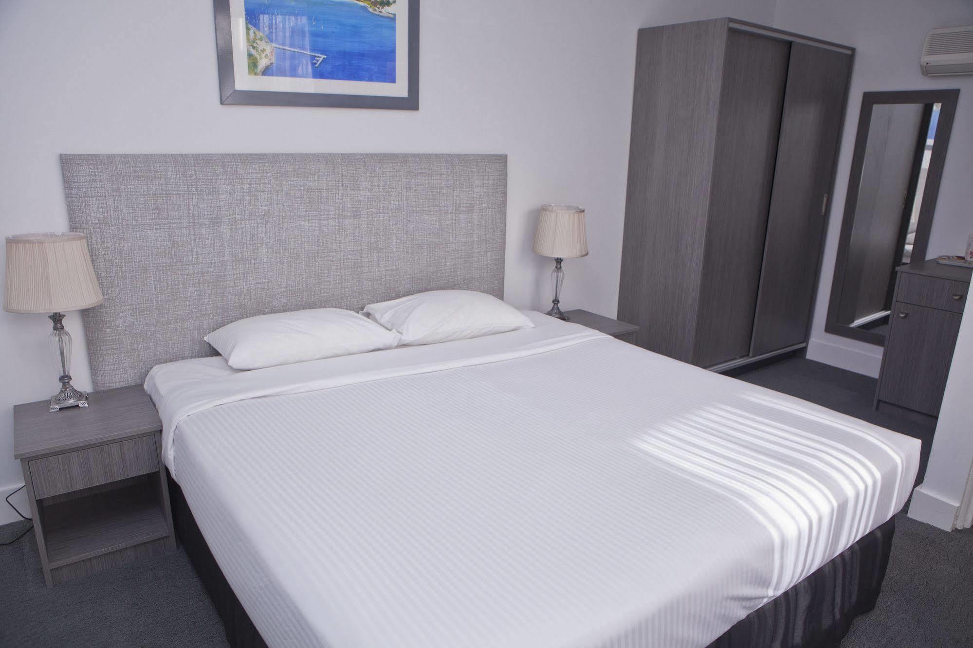 Savoy Double Bay 3*