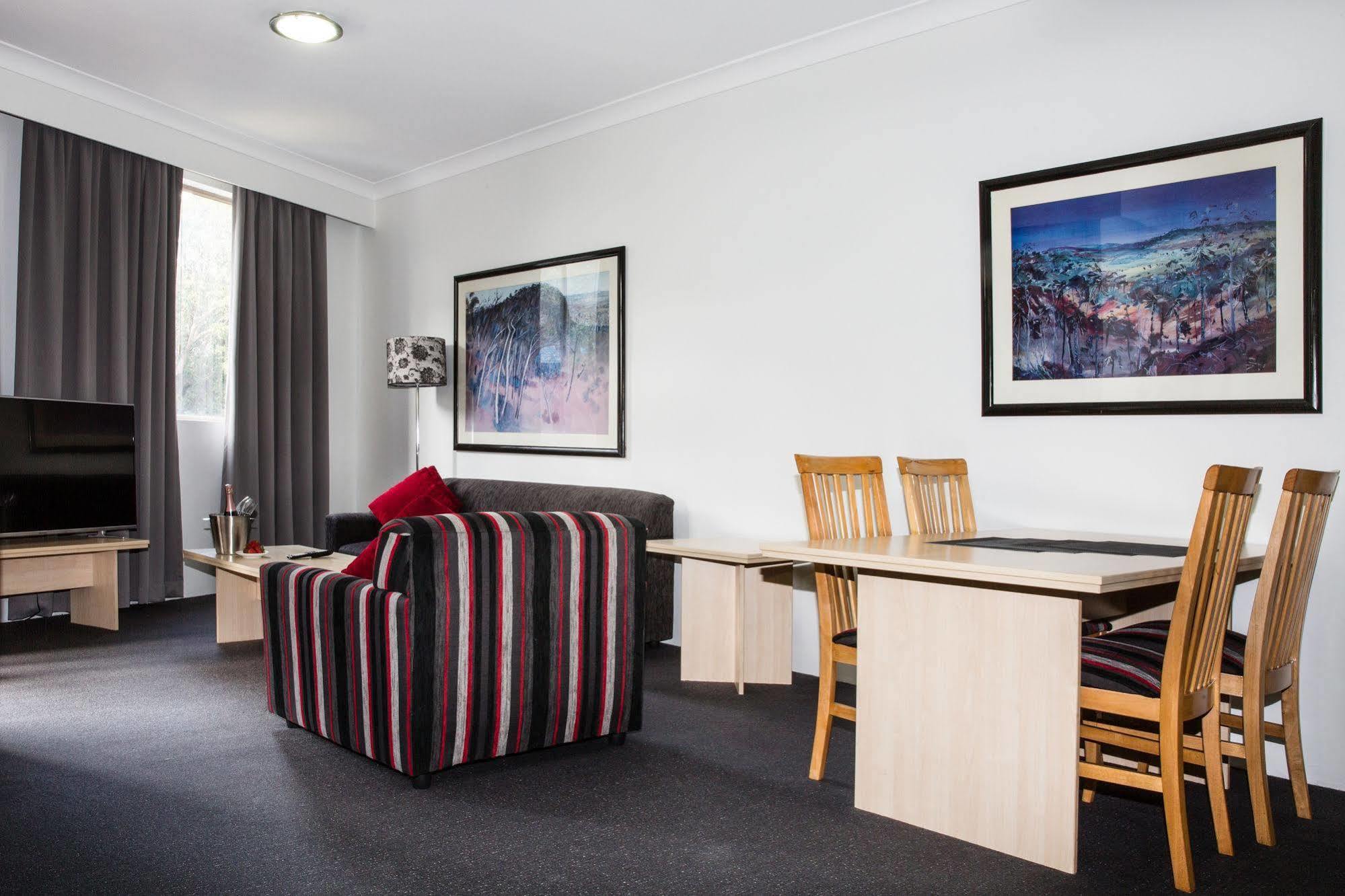 Quality Camperdown 4* Sydney