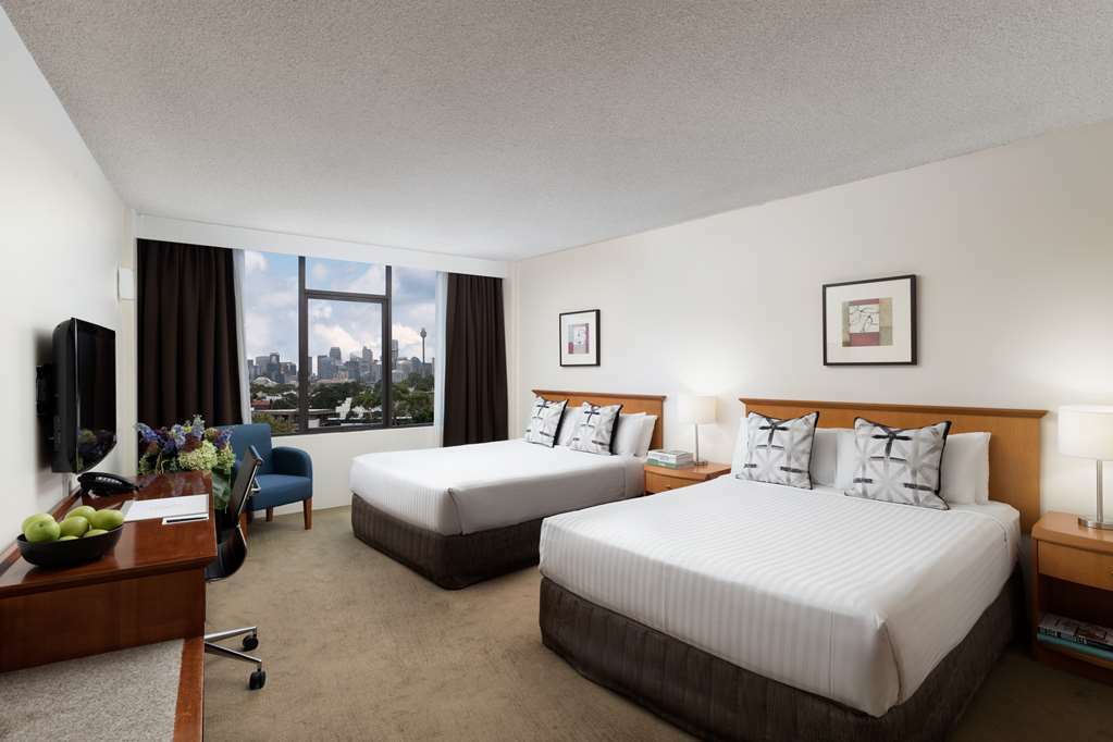 Rydges Camperdown Hotel 4*