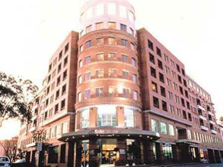 Aparthotel Adina Surry Hills