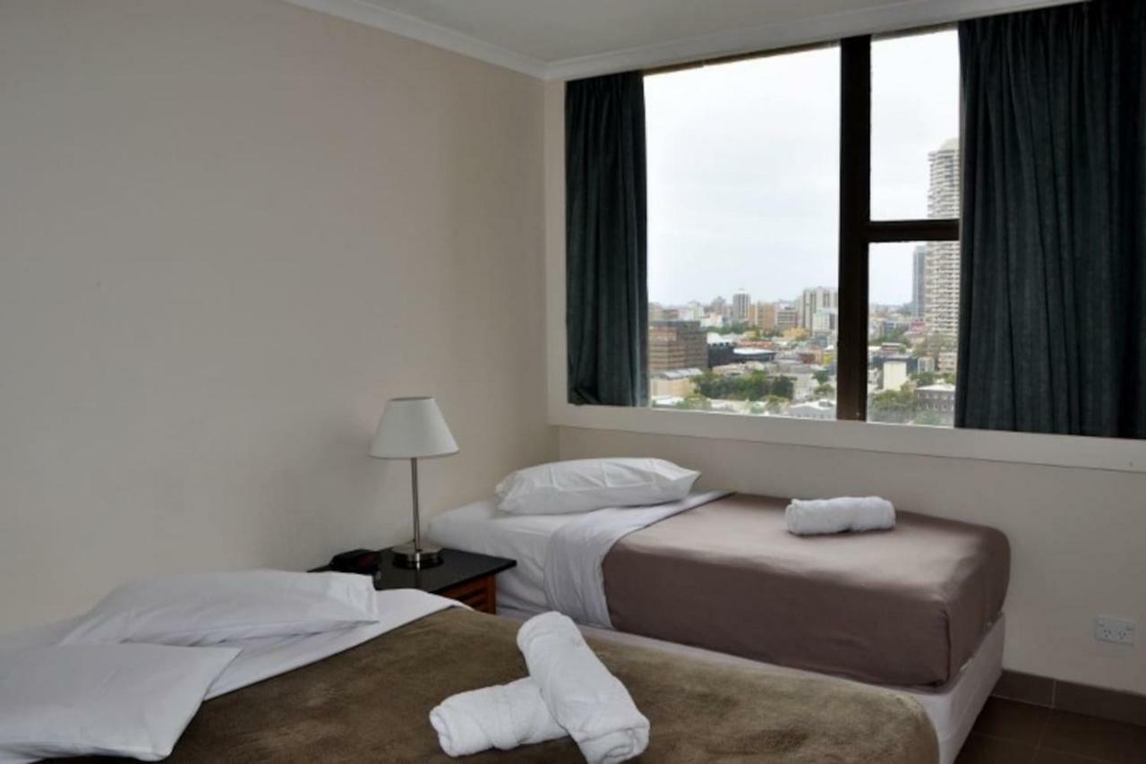 Apartment City Centre - Hyde Park Plaza 3 Bedroom 1 Bathroom