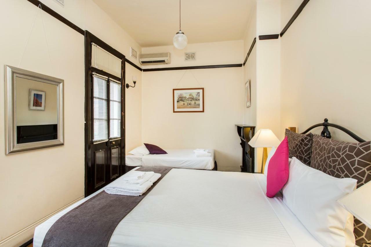 Bed & Breakfast Harbour 4*