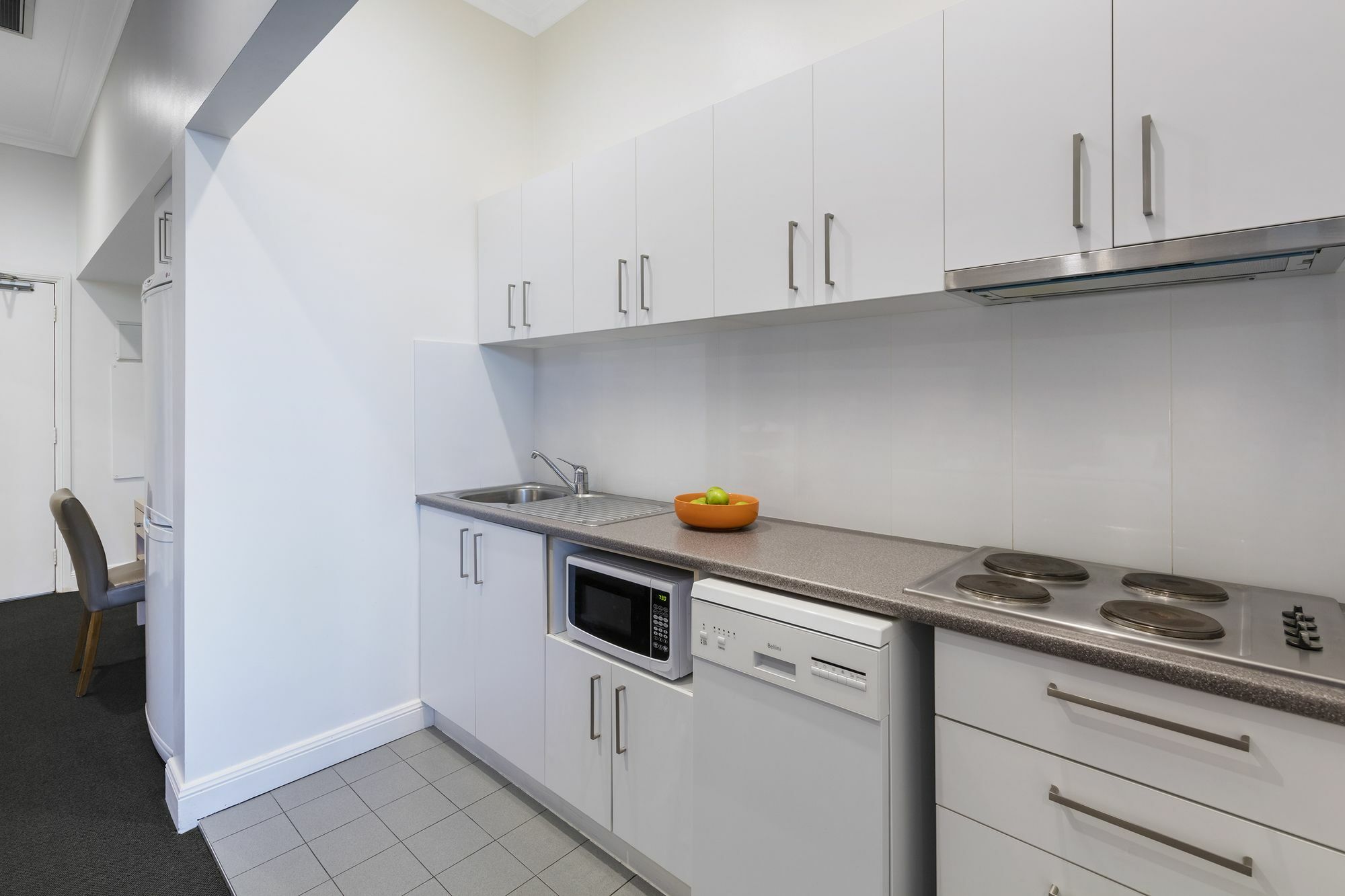 Nesuto Woolloomooloo Aparthotel 3*