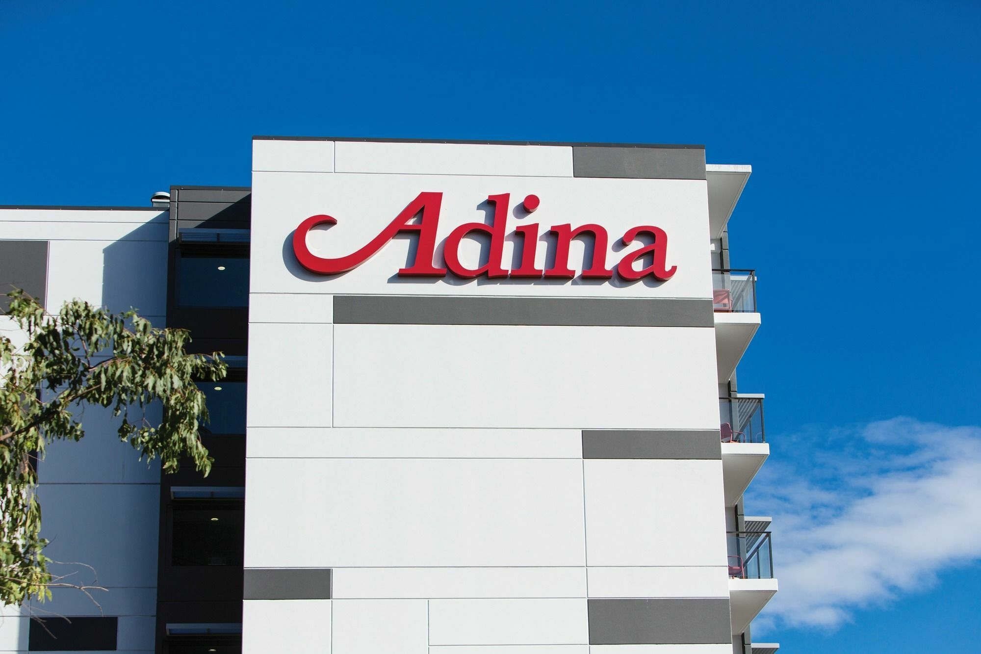Adina Airport Aparthotel Sydney