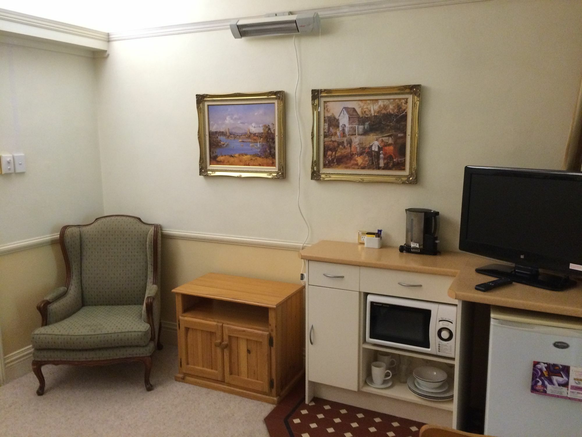 Silkari The Charrington At Chatswood Hotel 4*